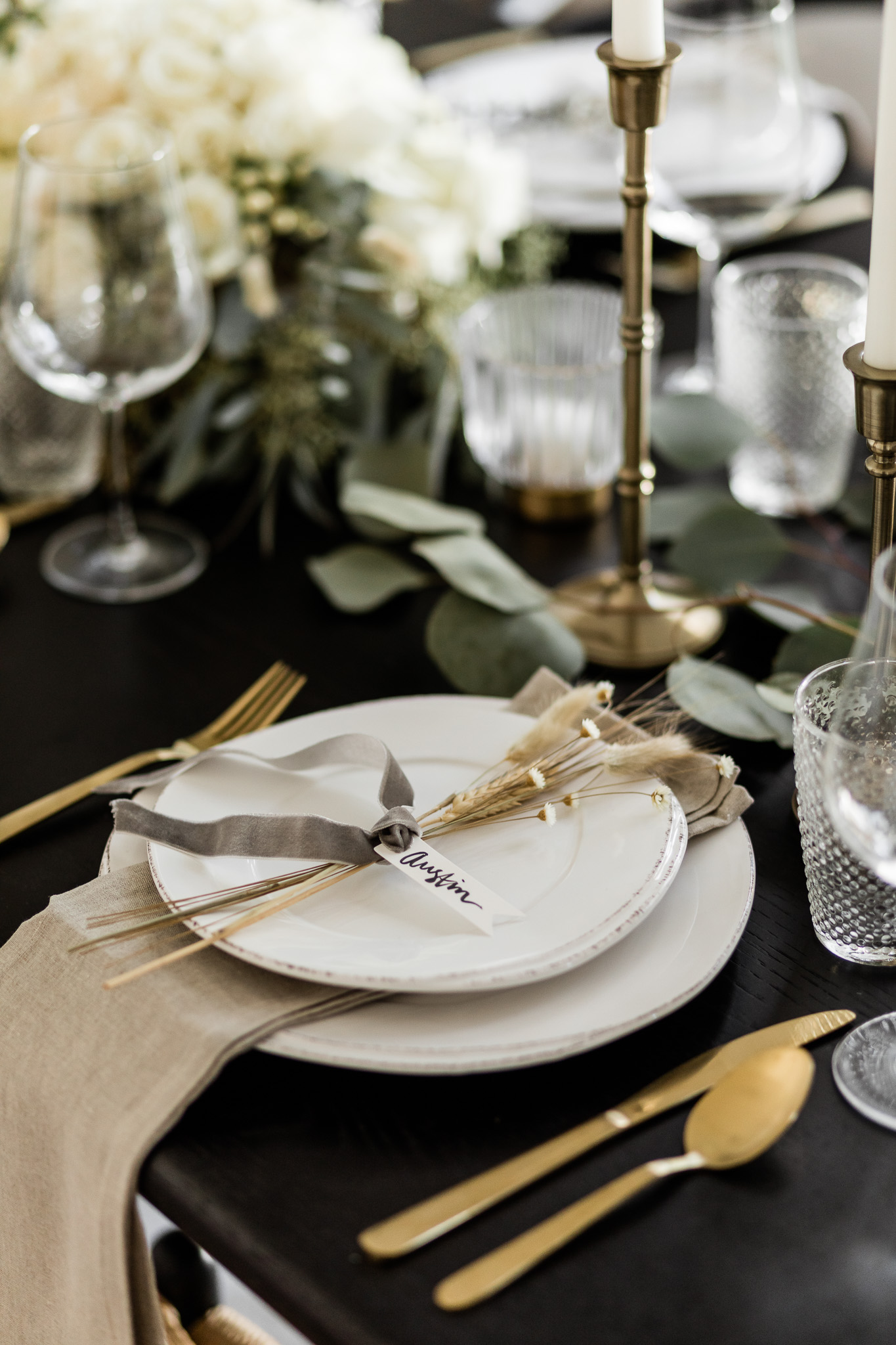 Our White and Gold Thanksgiving Table Setting | The Teacher Diva: a ...