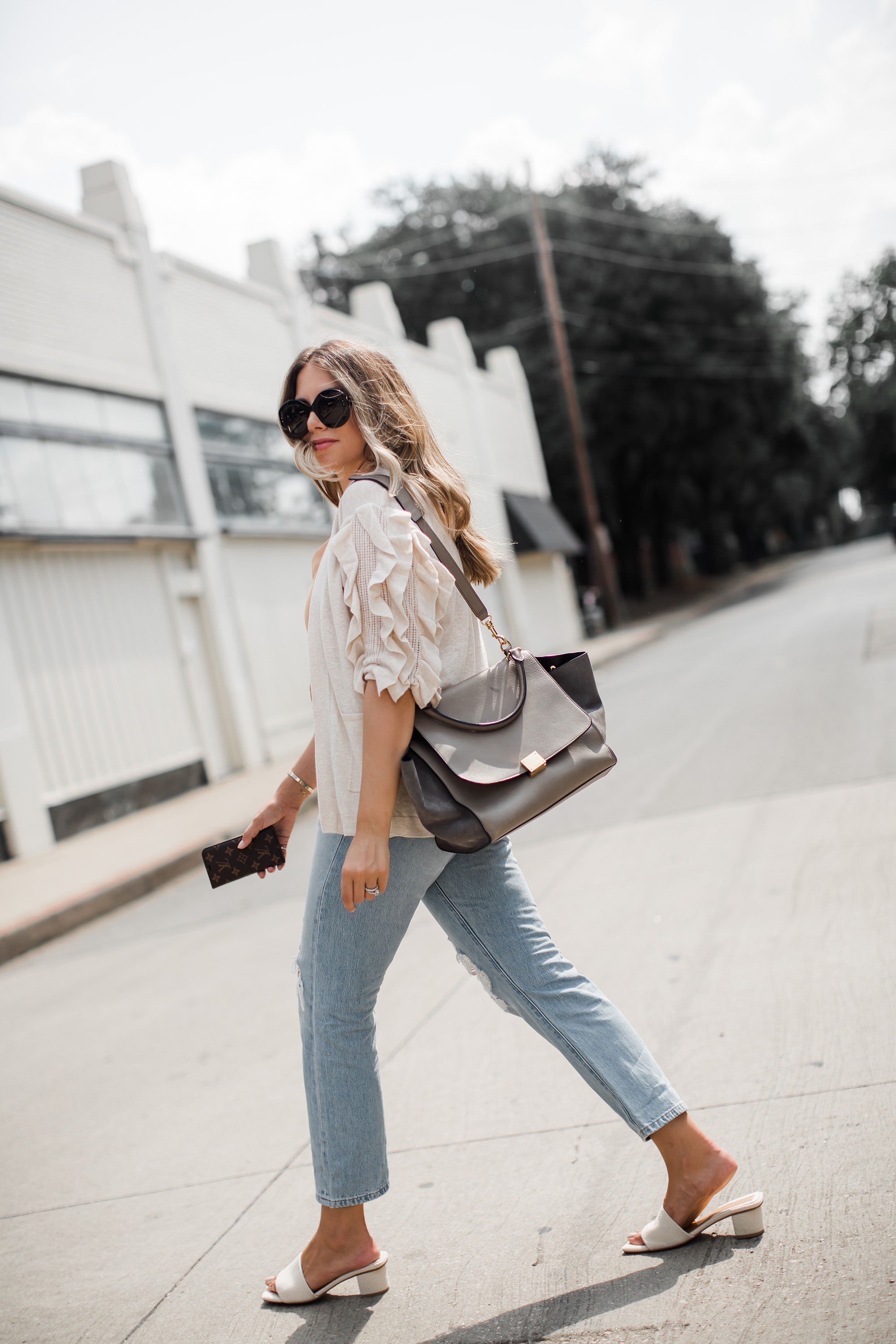 How to Make Boyfriend Jeans Look Feminine - The Teacher Diva