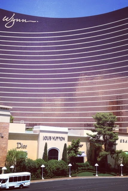 Wynn in Vegas, have a cosmopolitan