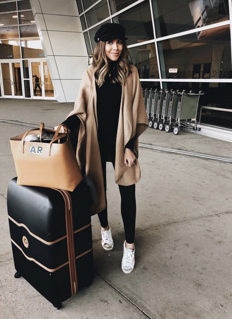 5 Airport Outfits That Are Easy + Stylish | The Teacher Diva: a Dallas ...